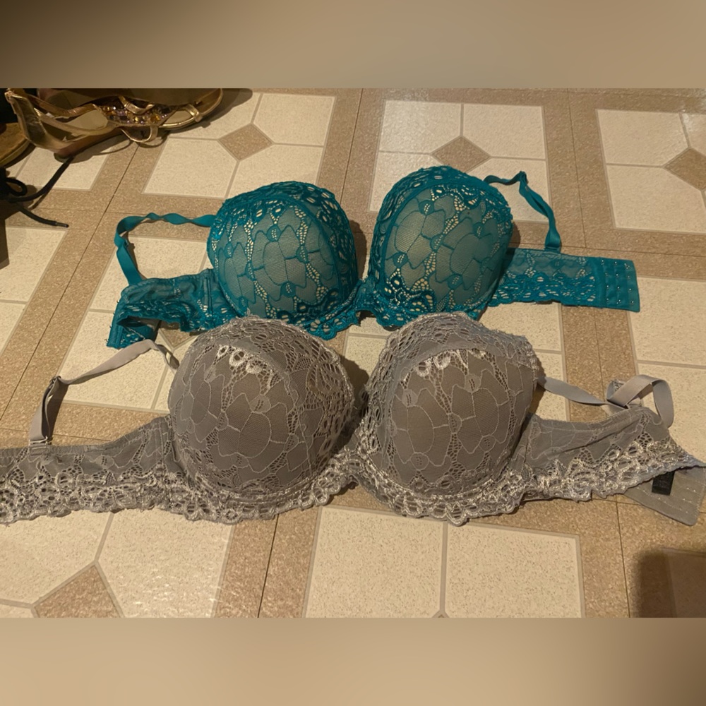 SET OF (3) YOUMITA PUSHUP BRAS! - gently used - size 40D